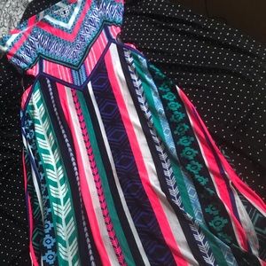 XL multicolor Fashion Nova strapless maxi dress